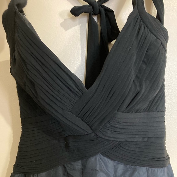 Black cocktail/prom/evening gown size 02 - Picture 5 of 7